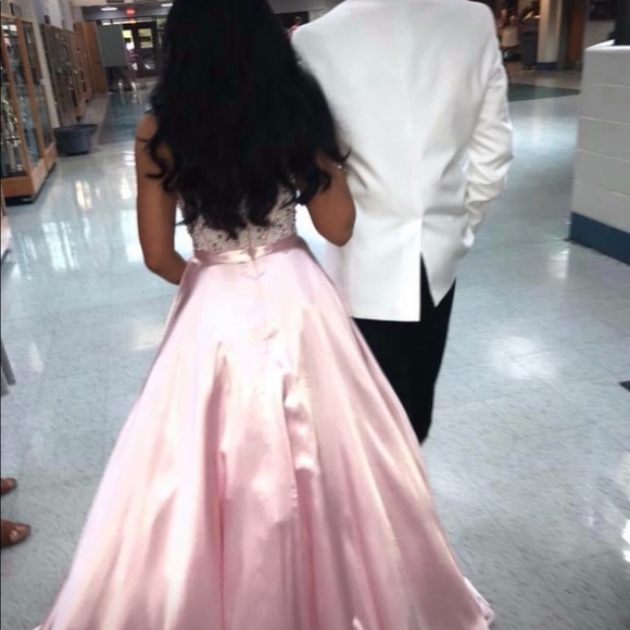 Size 00 Sherri Hill Ballgown - Picture 2 of 2